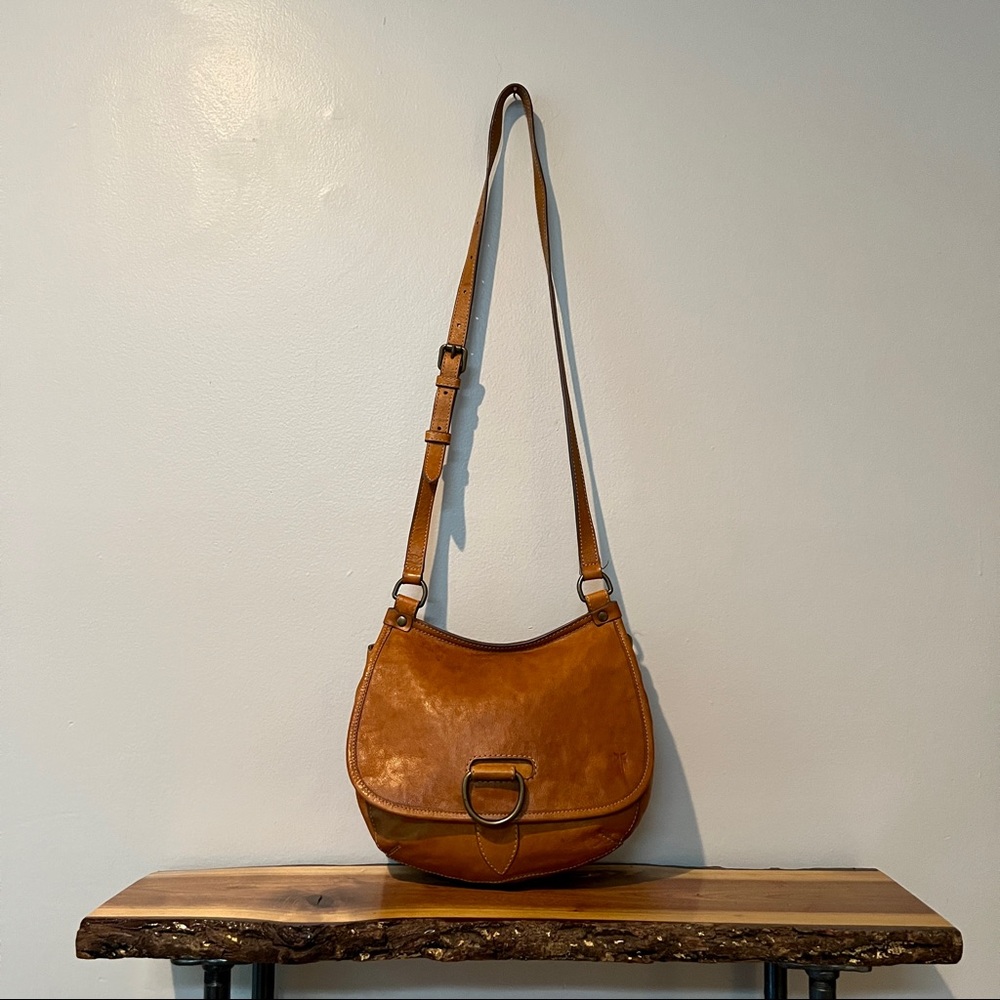 Frye Lucy Leather Crossbody Handbag
